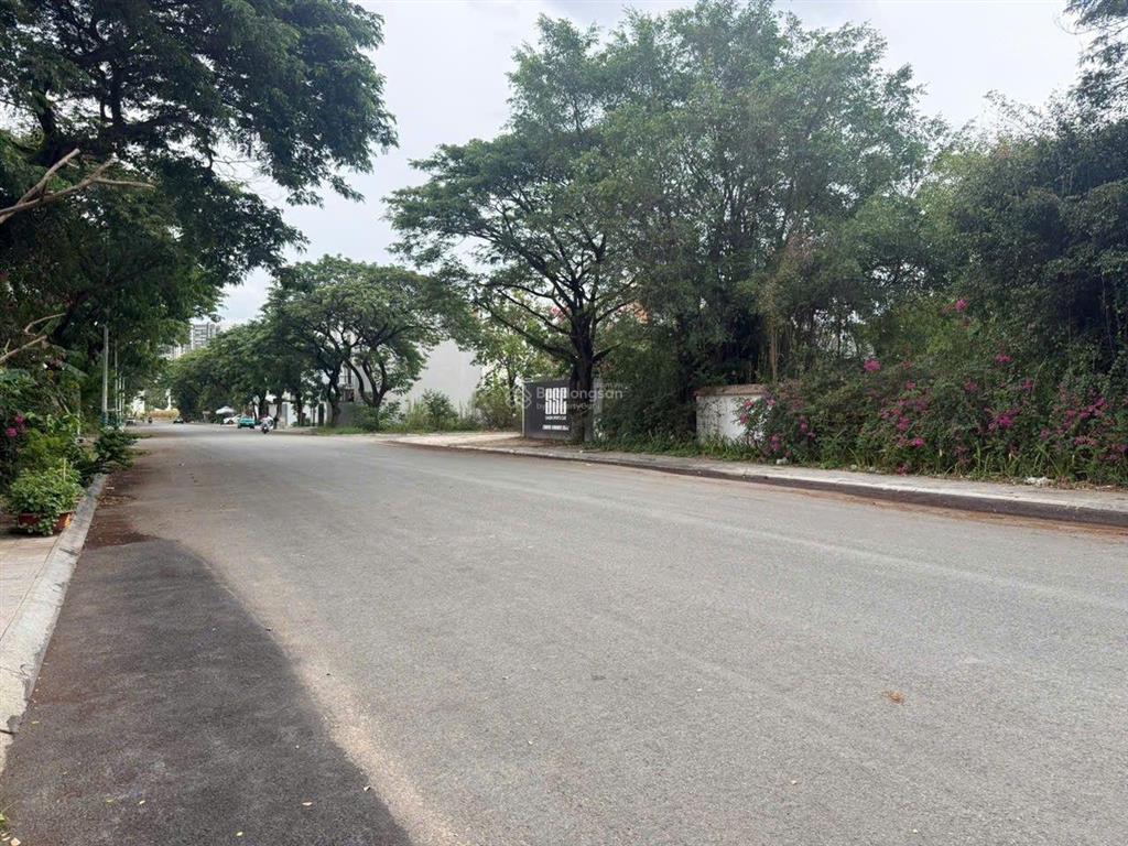 Cho thuê biệt thự dài hạn, đường quách giai, khu thủ thiêm villa, phường cát lái, tp hồ chí minh