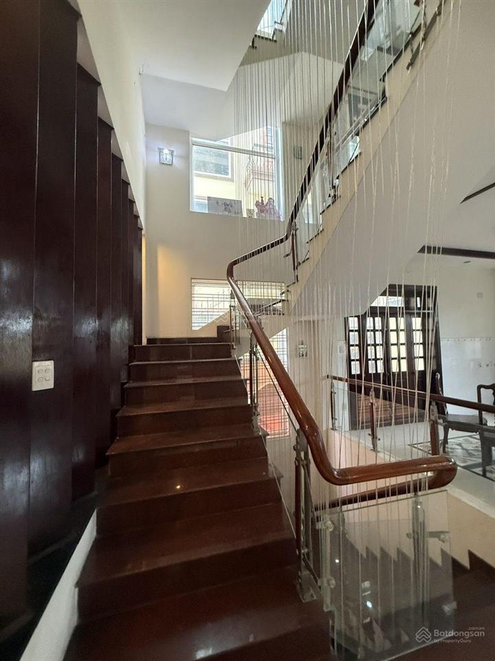 Cho thuê biệt thự dài hạn, đường quách giai, khu thủ thiêm villa, phường cát lái, tp hồ chí minh