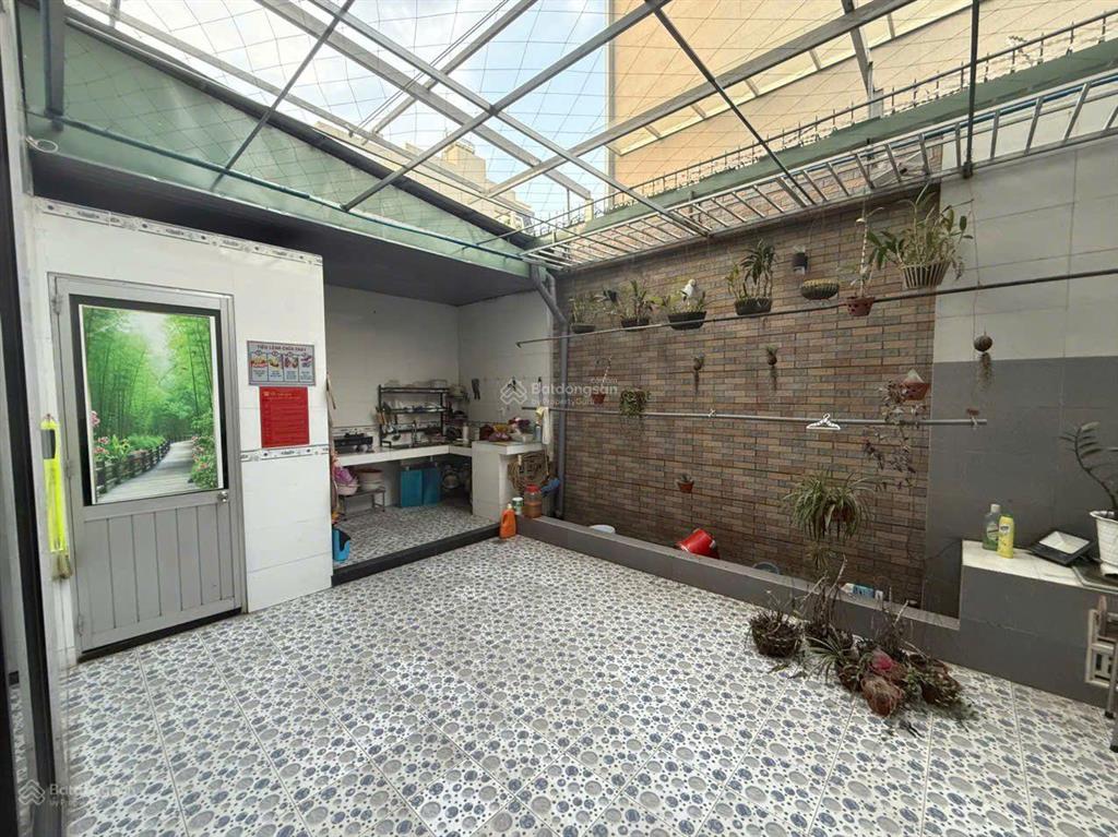 Cho thuê biệt thự hầm, trệt, 2 lầu, thang máy. khu thủ thiêm villa, ở, thạnh mỹ lợi, tp thủ đức cũ