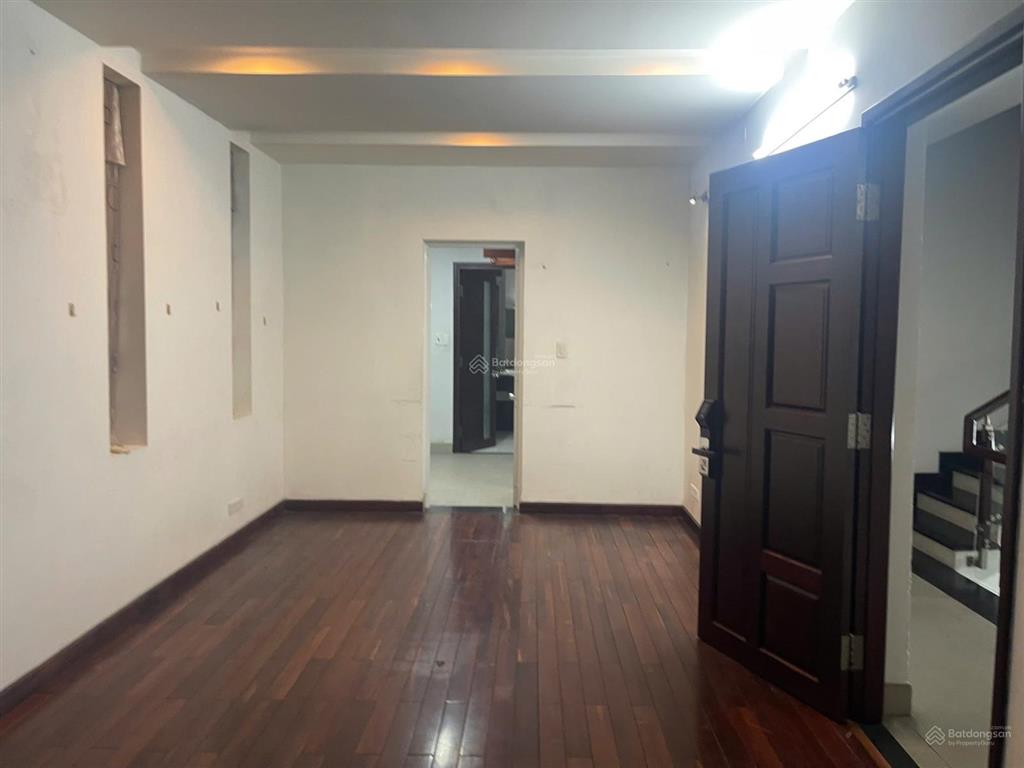 Biệt thự hoàng anh sống giữa trung tâm dĩ an