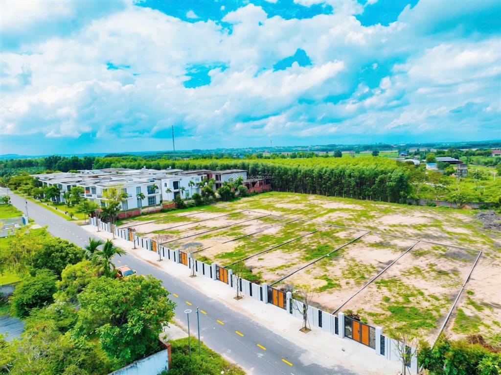 Bán đất thổ cư  xã phước hải, tp hcm cạnh khu biệt thự phan gia, gần tl44b đi biển chỉ 5km