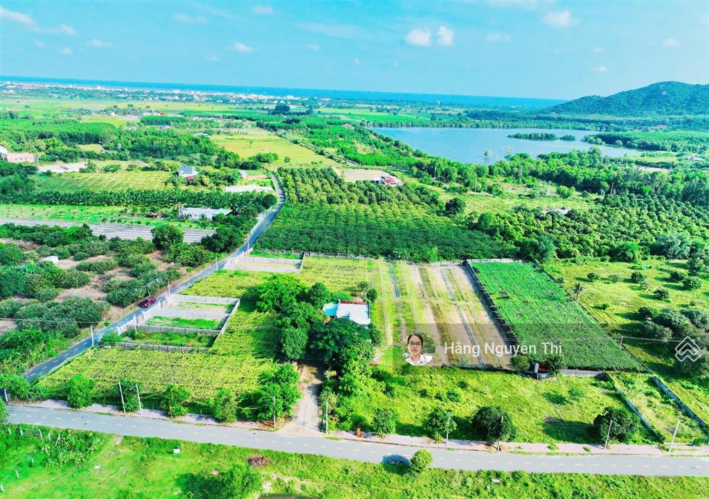 Đất phước hải  gần hồ sở bông, núi minh đạm, cách biển 3km  sổ hồng riêng, xây cổng rào kiên cố