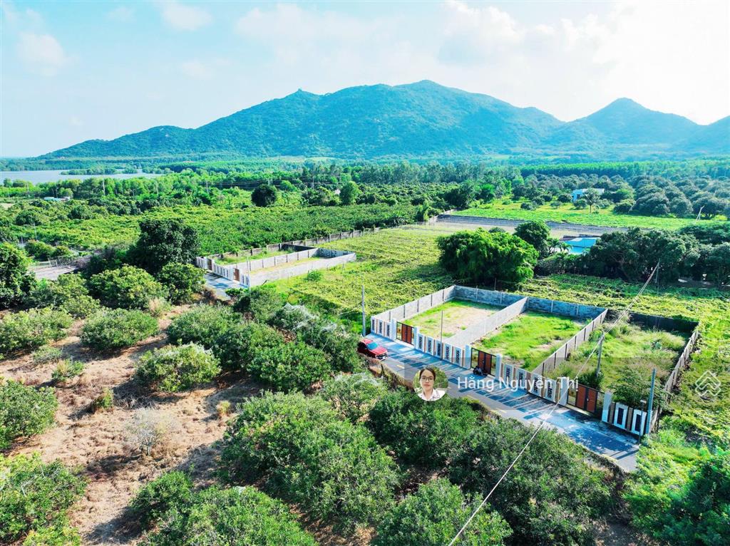 Đất phước hải  gần hồ sở bông, núi minh đạm, cách biển 3km  sổ hồng riêng, xây cổng rào kiên cố