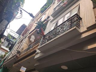 Hơn 8 tỷ sở hữu nhà phân lô ngõ 102 trường chính, mt 4.3m, 30m ra ô tô tránh, gần bv bạch mai.