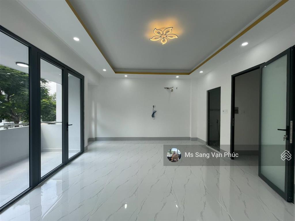 Tổng hợp giá thuê văn phòng vạn phúc city sàn trống, ngăn phòng. đa dạng diện tích từ 20  350m2