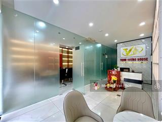 Tầng trệt 7x20m vạn phúc city. ngăn 3 phòng, máy lạnh, hầm xe, đường 16m, vị trí đẹp. giá 17 tr