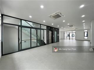 Nguyên căn 7x20m, hầm + 4 tầng (450m2) vạn phúc. nhà đẹp có vách kính, thang máy, máy lạnh chỉ 60tr