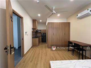 Căn hộ studio 30m2  cửa sổ lớn ở vạn phúc. nhà mới 100%, nội thất đẹp, tự do, thang máy. giá 7 tr
