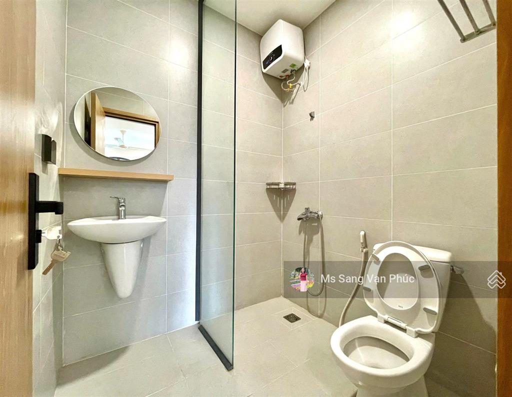Căn hộ studio 30m2  cửa sổ vòm  phố đi bộ  vạn phúc. nhà nội thất mới 100%, thang máy. giá 7.4tr