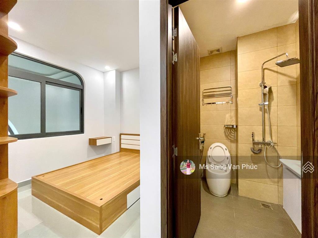 Căn hộ studio 35m2  cửa sổ  phố đi bộ  vạn phúc. nhà nội thất mới 100%, thang máy. giá 6,9tr