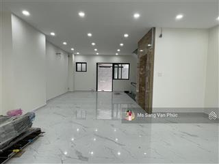 Trệt lầu 7x20m (200m2) ở vạn phúc. sàn trống, thang máy, máy lạnh, hầm xe, vị trí đẹp chỉ 28tr
