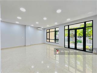 Trệt lầu 7x17m (160m2) vạn phúc city. sàn trống, thang máy, máy lạnh, hầm xe. xuất vat. giá 27tr