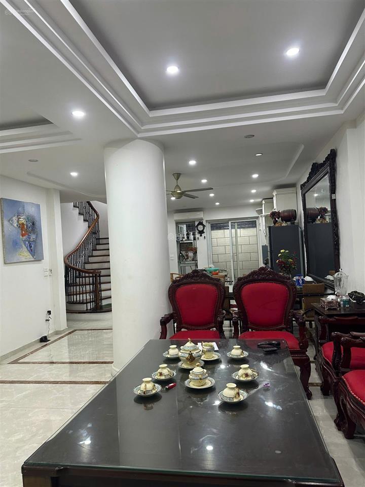 Cho thuê biệt thự xuân phương, nam từ liêm, 150m x 5 tầng  thang máy, 35 triệu