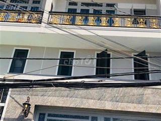 Cho thuê đặt bảng hiệu,làm Vp