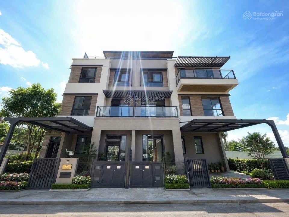 Nhà phố trellia cove ven kênh đào, mua trực tiếp từ cđt, thanh toán theo tiến độ chỉ 10% sở hữu.