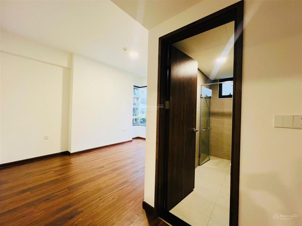 Cho thuê akari city phase 2  căn góc 80m2 view trực diện hồ bơi chỉ 11tr/tháng