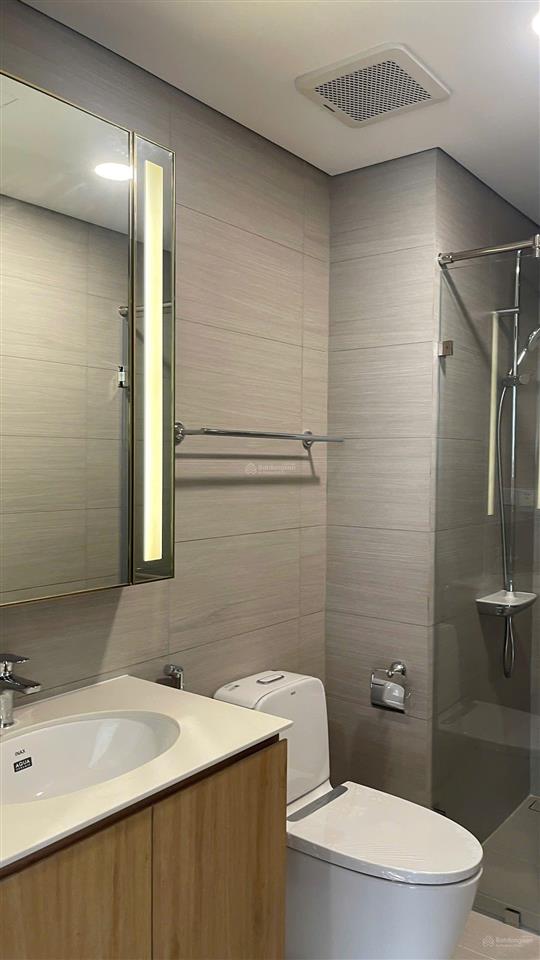 Cho thuê căn góc tháp neo  80m22pn2wc giá chỉ 10.5tr/tháng  akari city phase 2  ở liền được