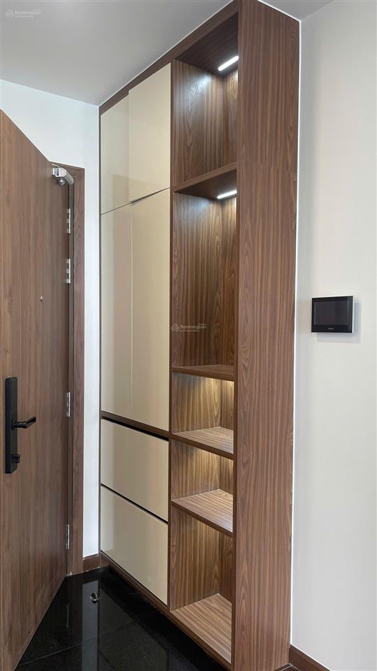 Cho thuê căn góc tháp neo  80m22pn2wc giá chỉ 10.5tr/tháng  akari city phase 2  ở liền được