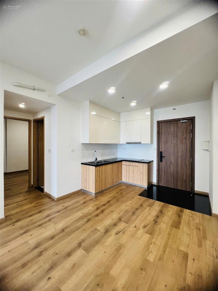 Cần cho thuê akari city phase 2  61m2  2 máy lạnh, máy nước nóng chỉ 10tr/tháng
