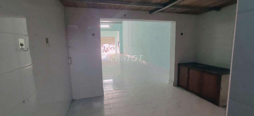 Bán nhà Quốc Lộ 10 Tân Sơn Đông Sơn
