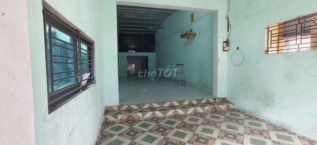 Bán nhà Quốc Lộ 10 Tân Sơn Đông Sơn