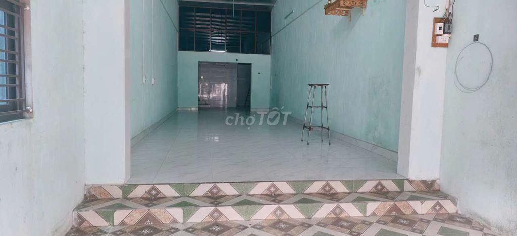 Bán nhà Quốc Lộ 10 Tân Sơn Đông Sơn