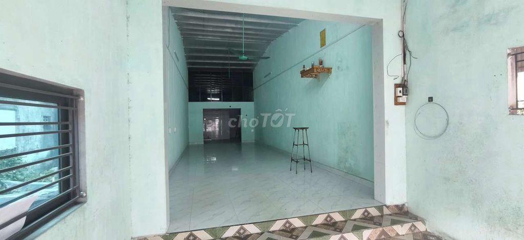 Bán nhà Quốc Lộ 10 Tân Sơn Đông Sơn