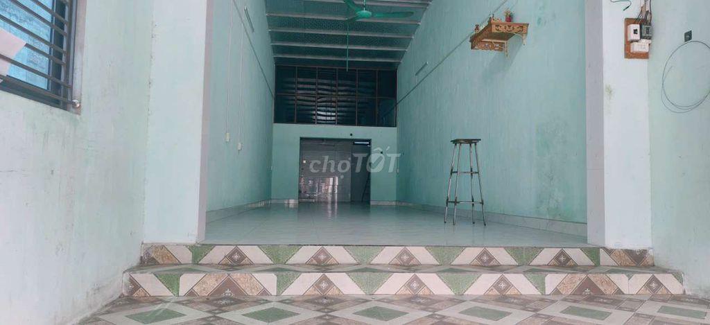 Bán nhà Quốc Lộ 10 Tân Sơn Đông Sơn