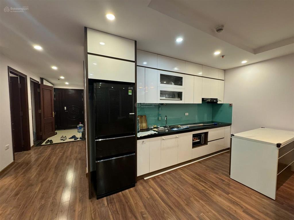 Thiện chí bán gấp chỉ 19,5 tỷ căn 3pn dt 111m2 tầng cao view hồ tây pháo hoa   0941 238 ***