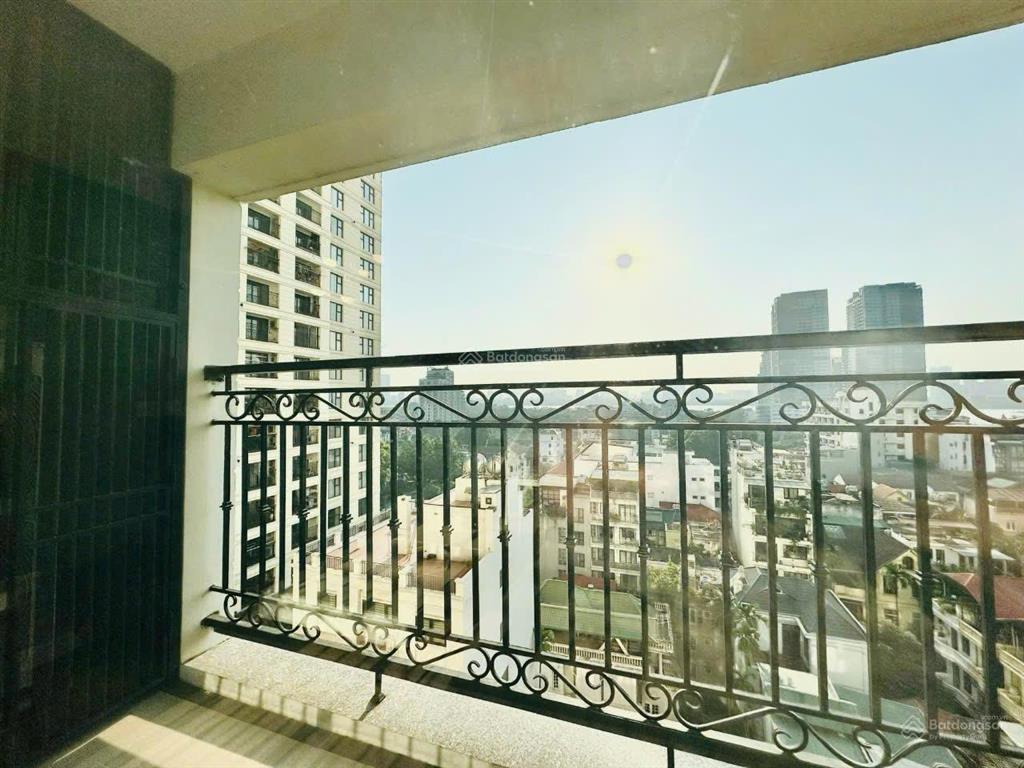 Chính chủ gửi căn hộ cho thuê dự án soleil 59 xuân diệu giá tốt nhất và nội thất đẹp (in english)