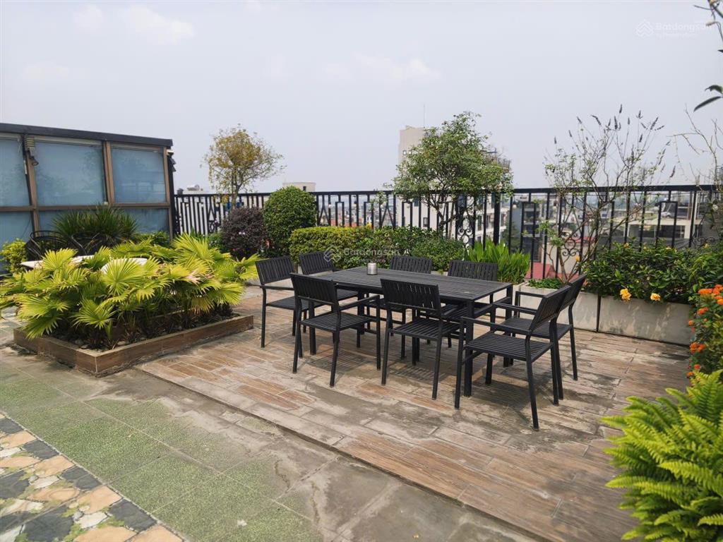 Bán căn nhà 9 tầng không quy hoạch cạnh view hồ quảng bá, view hồ tây dòng tiền đều đặn 150tr/tháng