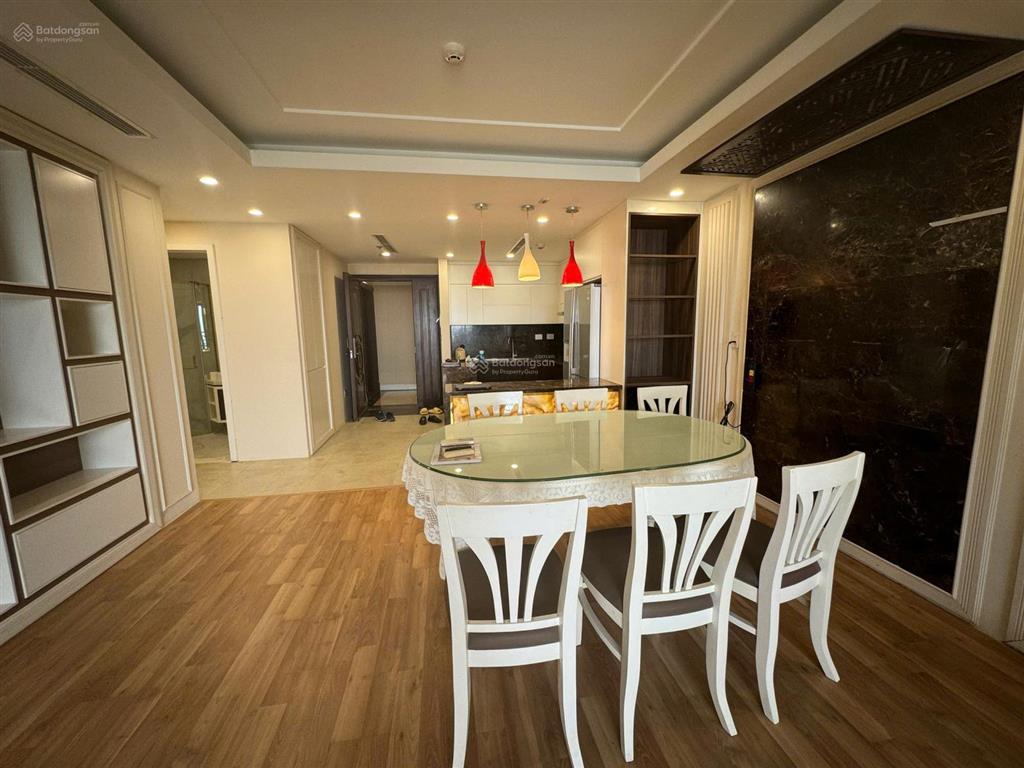 Bán căn góc hoa hậu 146m2 giá tốt chỉ 25 tỷ view hồ tây phố đặng thai mai   0941 238 ***