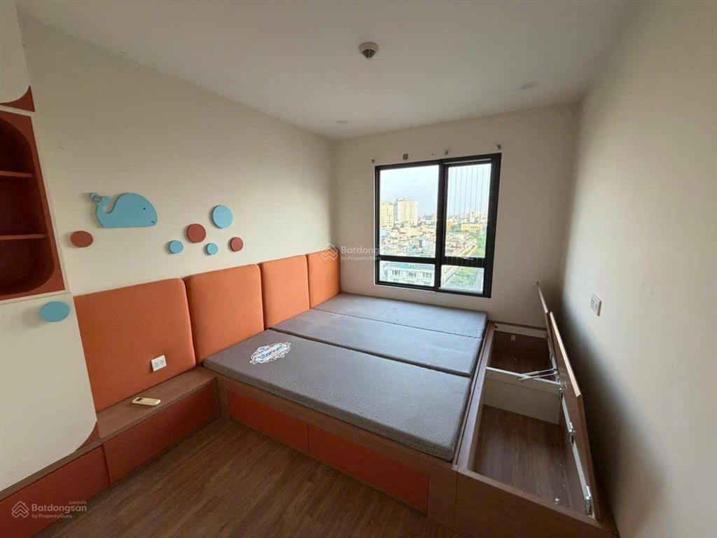 Thiện chí bán có thương lượng căn hộ 2 ngủ 84m2 giá chỉ 8,8 tỷ sở hữu hướng mát và view hồ tây