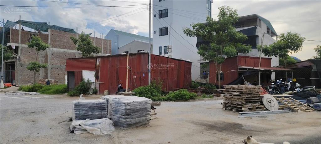 Bán lô góc 100m2 (25m mặt tiền) nổi bật đối diện chợ mới đông tảo, 0961 532 ***