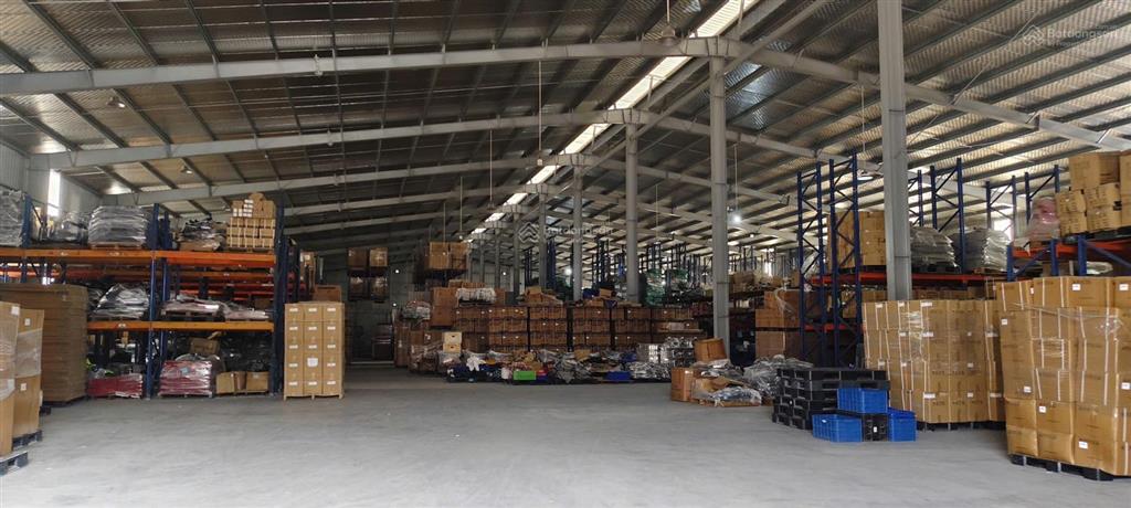 Kho 2000m2 mặt ql.379 gần vòng nút giao cao tốc hnhp, pccc+vat+560kva+xlnt chuẩn fdi, 0931 841 ***