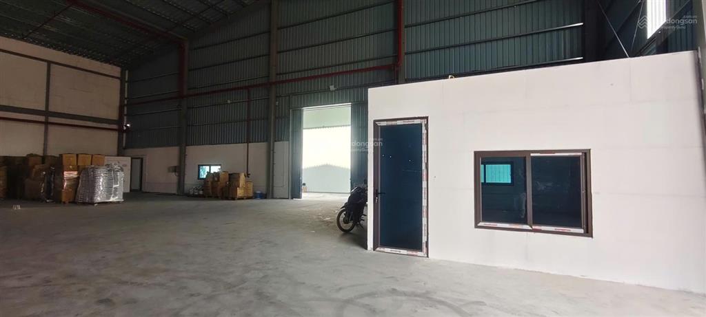 Hot! cho thuê xưởng để sản xuất, kho chứa có pccc, xl nước thải, điện cao kề văn giang, 0931 841 ***