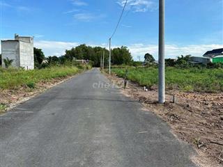Kẹt tiền trả nợ bán gấp lô đất gần chợ