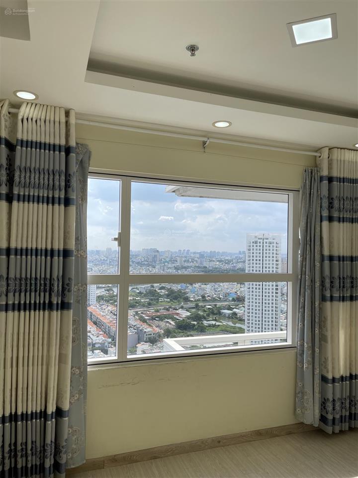 Cho thuê căn hộ sunrise city 27 nguyễn hữu thọ p. tân hưng 55m2 giá 13,5 triệu vnd. đt 0836 228 ***