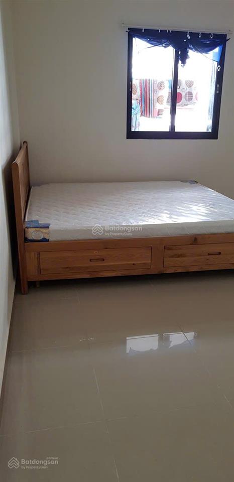 Bán cc 1pn, 1wc, 48m2, 2,3 tỷ tại the era town, sổ hồng cầm tay.  0939 672 ***