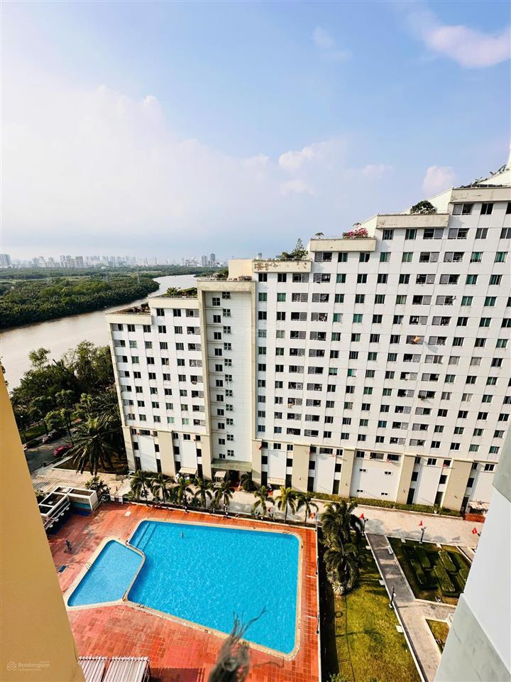 Bán căn hộ belleza, 124m2, 3pn, 2wc, sổ hồng 5,5 tỷ.  0939 672 ***