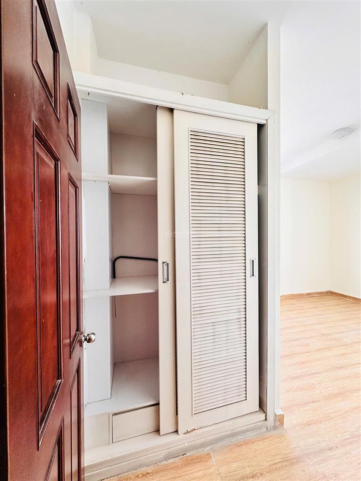 Bán căn hộ belleza, 124m2, 3pn, 2wc, sổ hồng 5,5 tỷ.  0939 672 ***