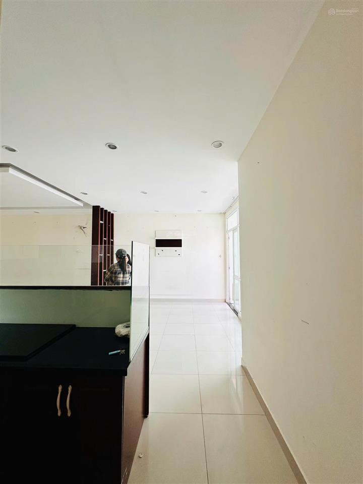 Bán căn hộ belleza, 124m2, 3pn, 2wc, sổ hồng 5,5 tỷ.  0939 672 ***
