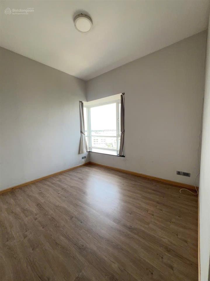 Cho thuê cc phú mỹ, 13 triệu, 97m2, 2pn, 2wc, nội thất.  0939 672 ***