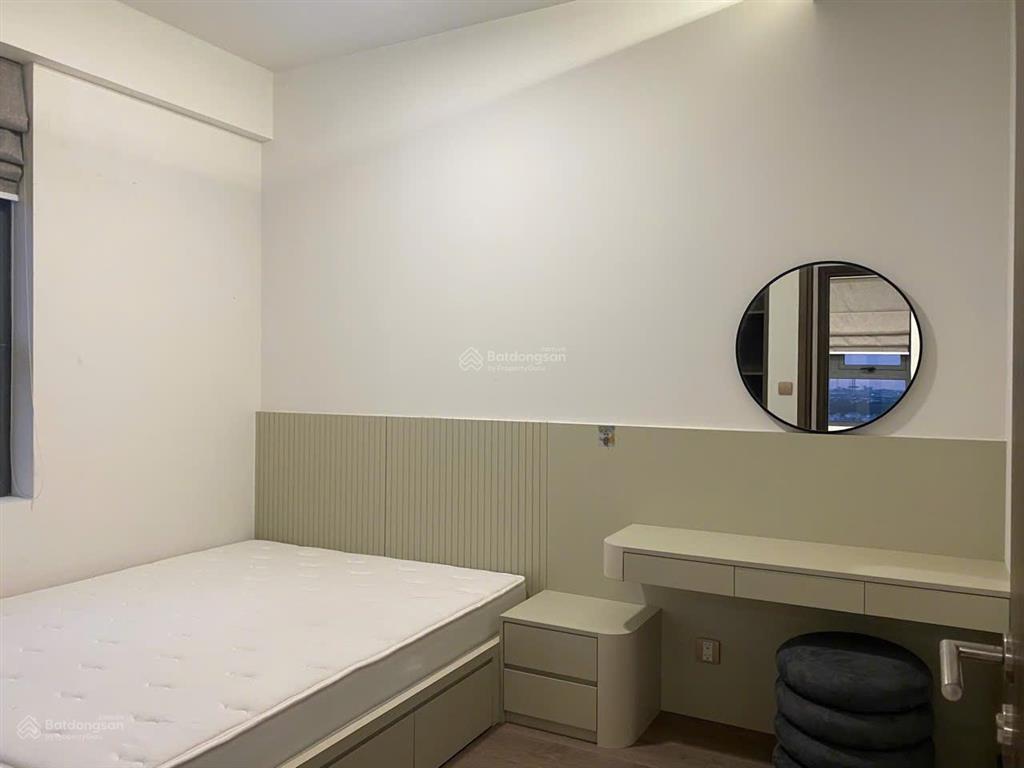 Cho thuê cc 69m2 tại q7 boulevard, 12 triệu vnd, hàng hot