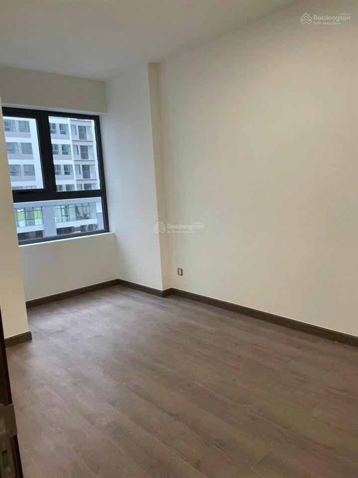 Bán ch đẹp tại q7 boulevard, 4,1 tỷ, 70m2, 2pn, 2wc siêu hot.  0902 952 ***
