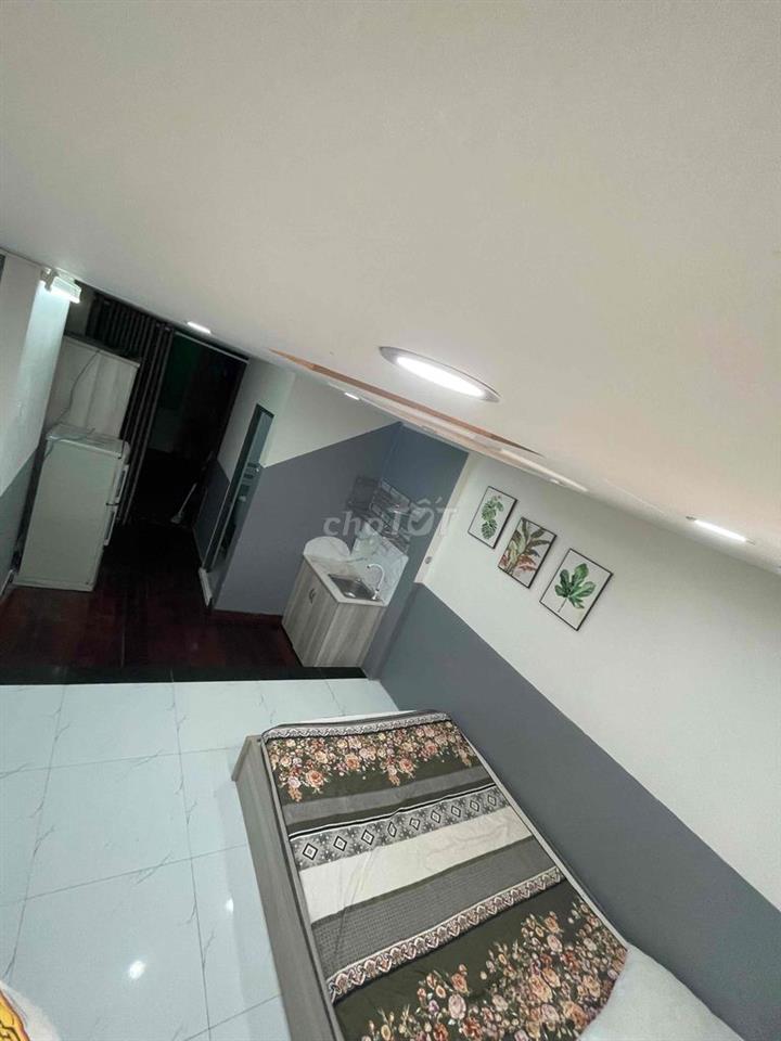 phòng dịch vụ full nội thất như hình, khu Bắc Hải
