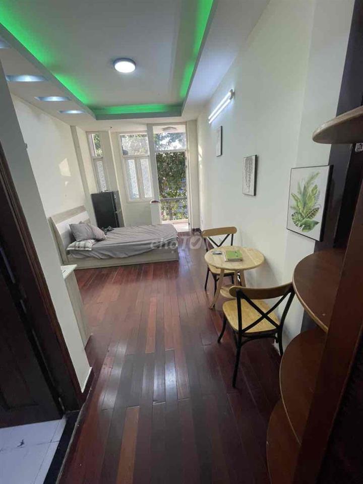 phòng dv full nội thất khu Bắc Hải gần công viên lê thị riêng