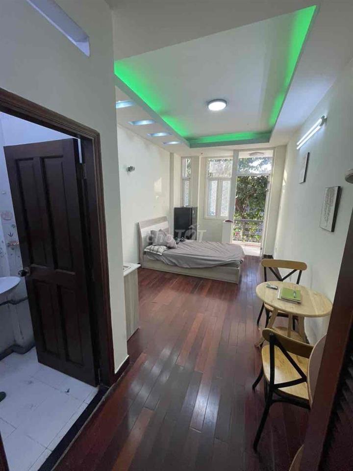 phòng dv full nội thất khu Bắc Hải gần công viên lê thị riêng