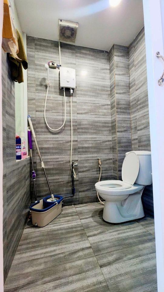 Mặt Tiền Kinh Doanh khu Út Tịch Hoàng Việt, P.4 Tân Bình. 3.4x10m, 2 Tầng Sổ A4, Chỉ 9 tỷ TL 