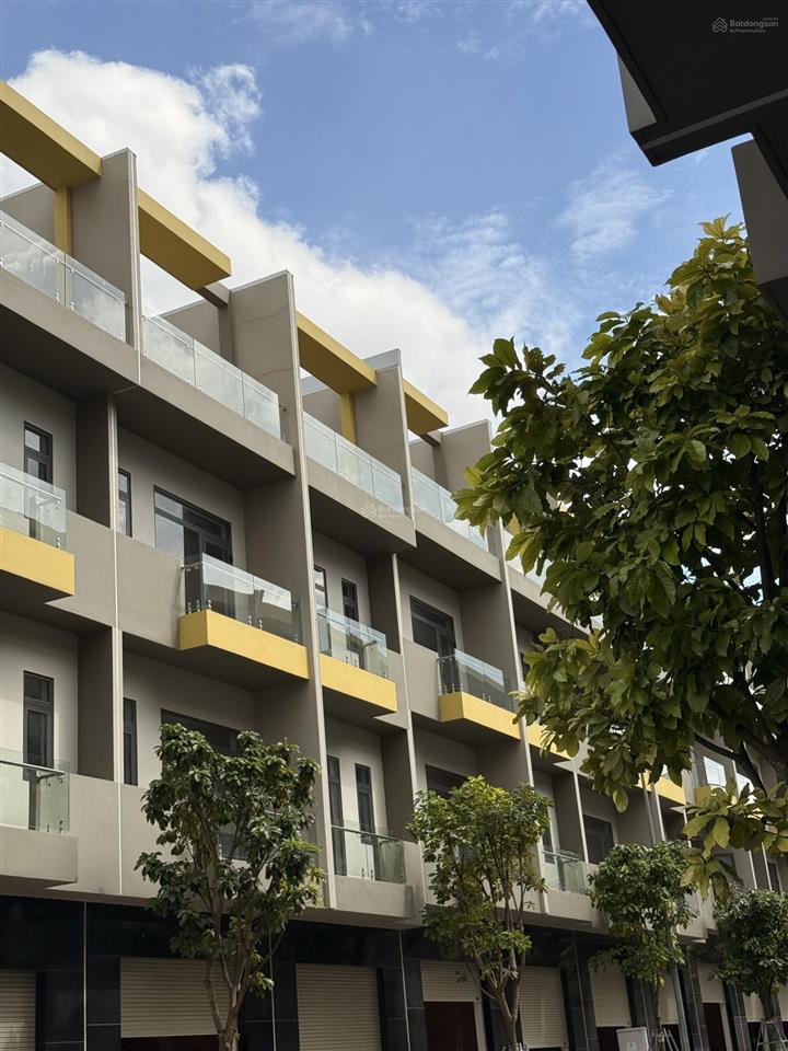 Suất nội bộ căn ngang 5m giá giảm 200 triệu  em ngay 0943 739 ***